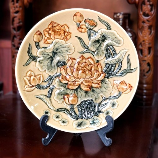 Mâm bồng thờ cúng đắp nổi hoa sen men sứ rạn bóng vàng
